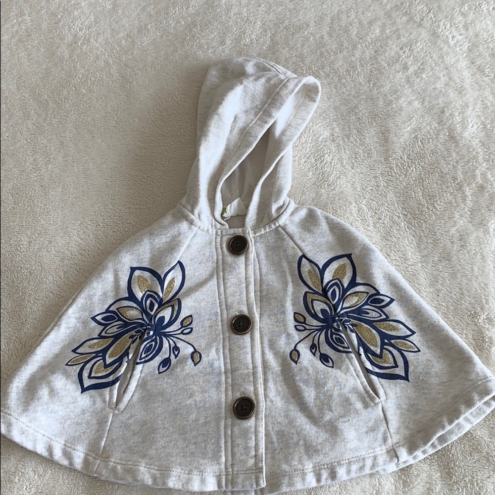 Girls Crazy 8 sweater/shawl